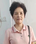 卢小玲照片