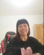 叶日华照片